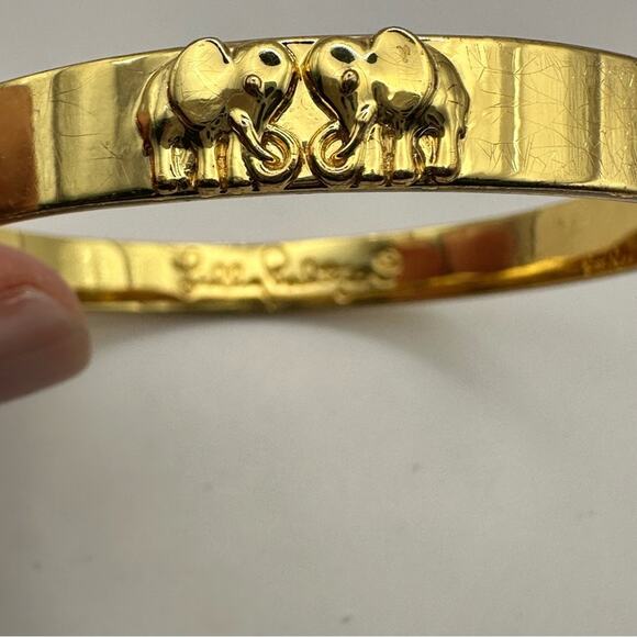 Lilly Pulitzer What Happens in the Jungle Bangle with Elephants Gold Plate - Picture 1 of 11